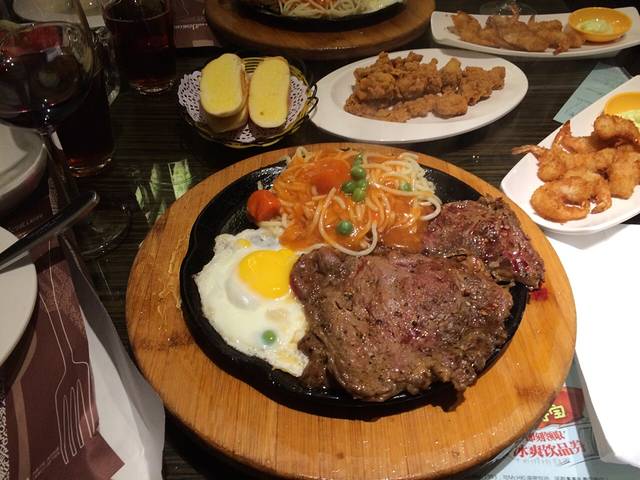 豪客来牛排(五星花园店)