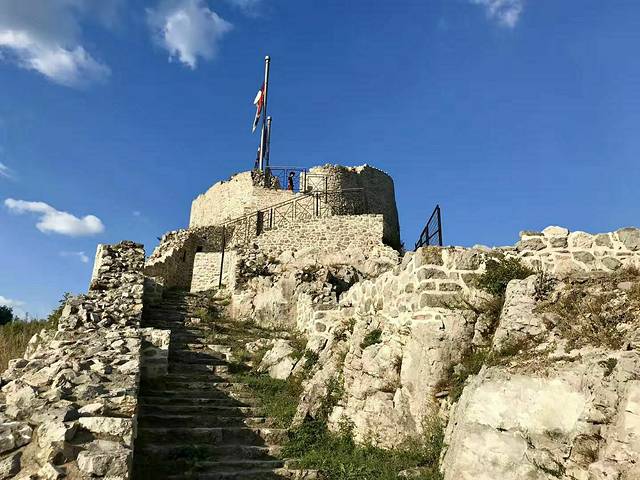 萨尔干8号小火车