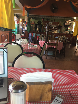 Portofino Restaurant and Lounge