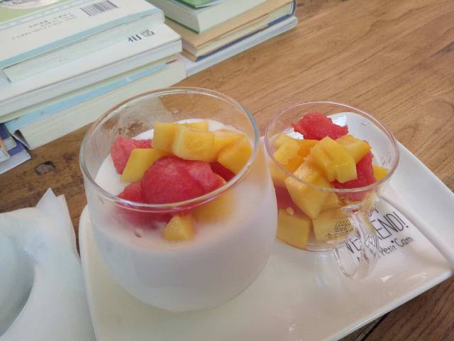 卡优米家的猫与咖啡