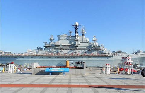 天津滨海航母主题公园