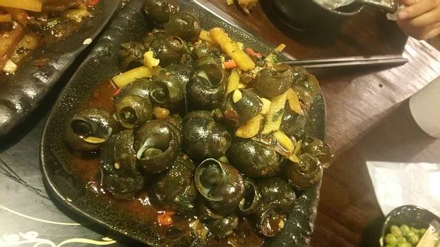 夏之夜田螺屋螺蛳粉火锅(步行街店)