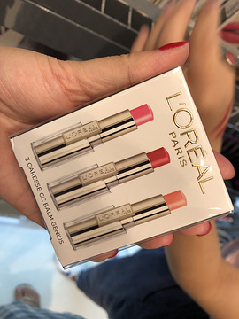 所以在泰国的免税店买欧莱雅的产品绝对是非常正确的选择店铺loreal