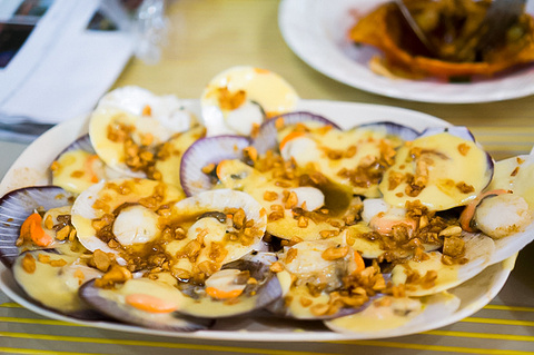Angel Wish Dish