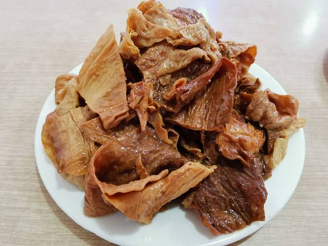 赵氏牛肉罩火烧