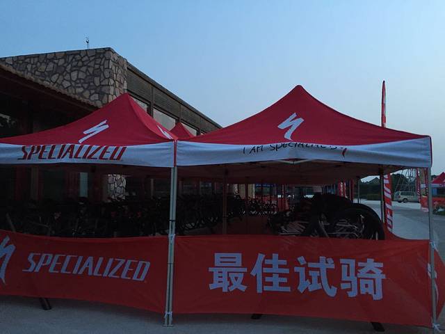 九龙山赛车赛马俱乐部