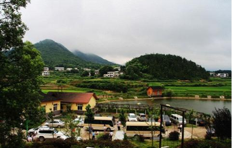 莲华乡村旅游区