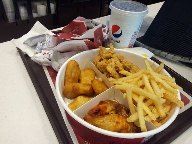 肯德基(涟水大润发店)