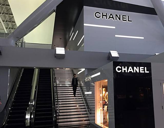 香奈儿（关西国际机场1号航站楼4层店）