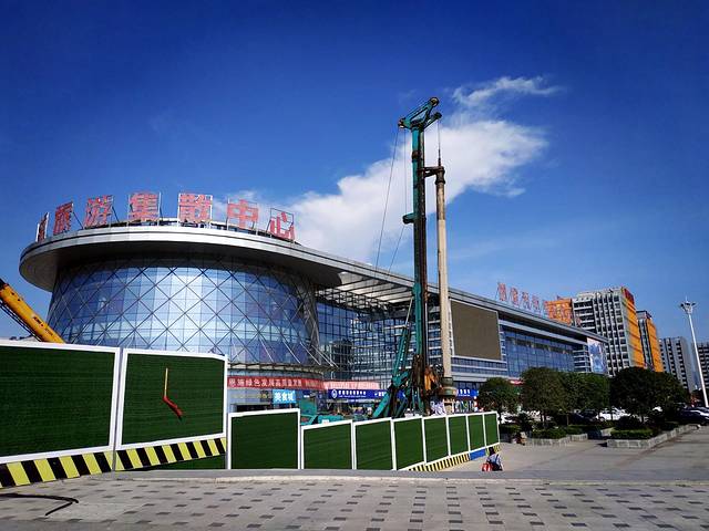 恩施火车站-便利店