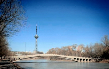 三一八公园-北中门