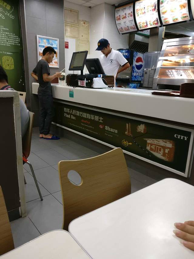 华莱士·全鸡汉堡(南沙金洲店)