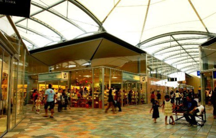 轻井泽王子购物广场