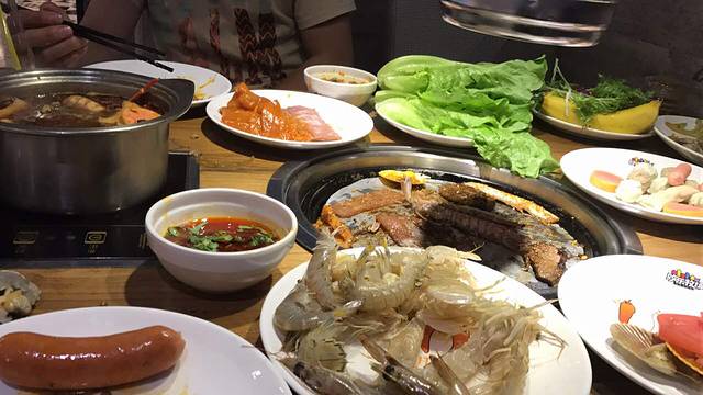 欢乐牧场自助餐厅(百联真光路店)