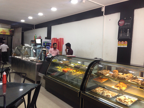 De Silva Food Centre