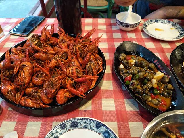 幸福的龙虾(嵊州店)