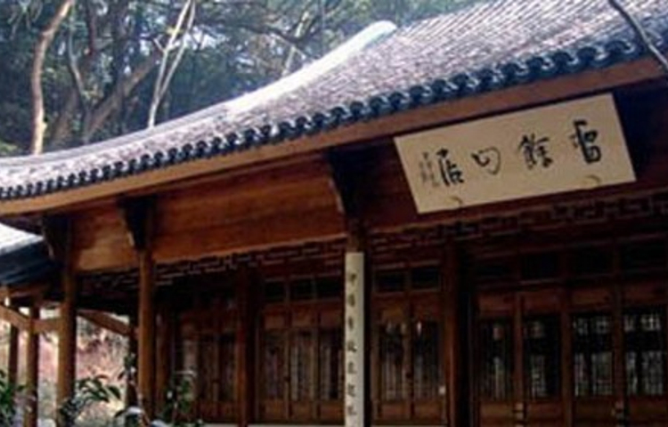 西湖风景区-留佘山居