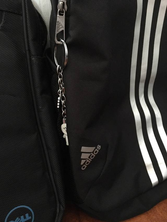 阿迪达斯(金鹰国际购物中心马鞍山店)