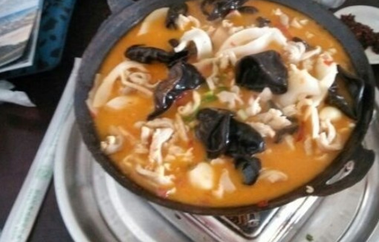 李师傅脆肚火锅店(子午路店)