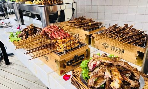 索伦嘎·烤味道·呼伦贝尔羊肉串(海拉尔总店)的图片