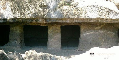 Mandapeshwar Caves