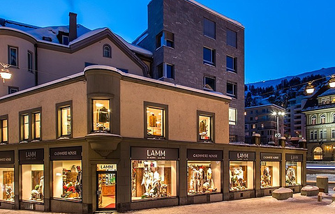 Cashmere House Lamm毛衣专卖店的图片