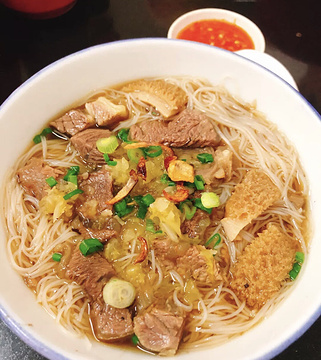 Tangkak Beef Noodle Kuchai Lama 东甲牛腩面(鸿图圆)