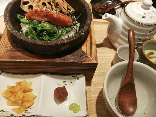 哒优乃·日式茶泡饭专家(上海环球金融中心店)