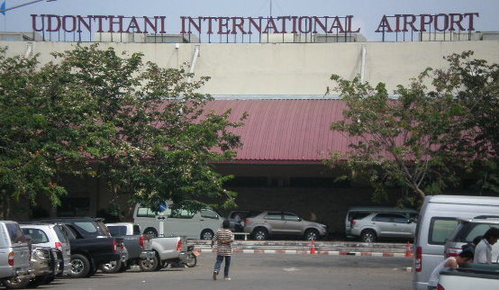 乌隆他尼国际机场