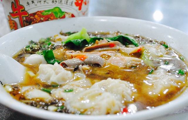 双燕楼(三王街店)