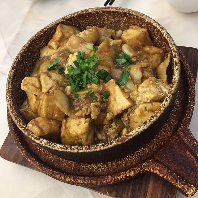 美华海鲜酒家(汇丰商业大厦店)