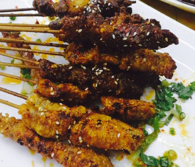 小郭烧烤(胜利东路店)