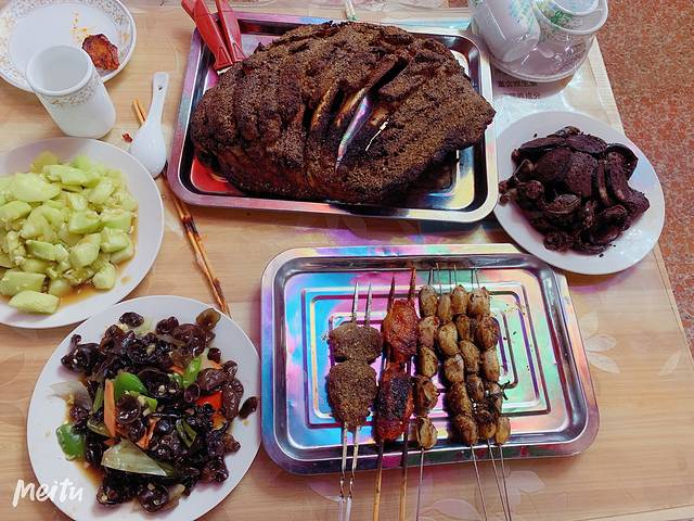 张北坝上草原聚汗轩农庄