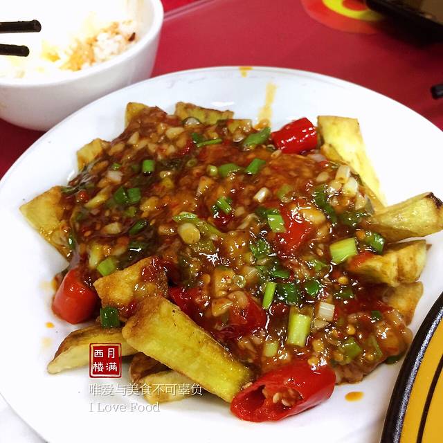 大口巴肥肠血旺(长春西路店)