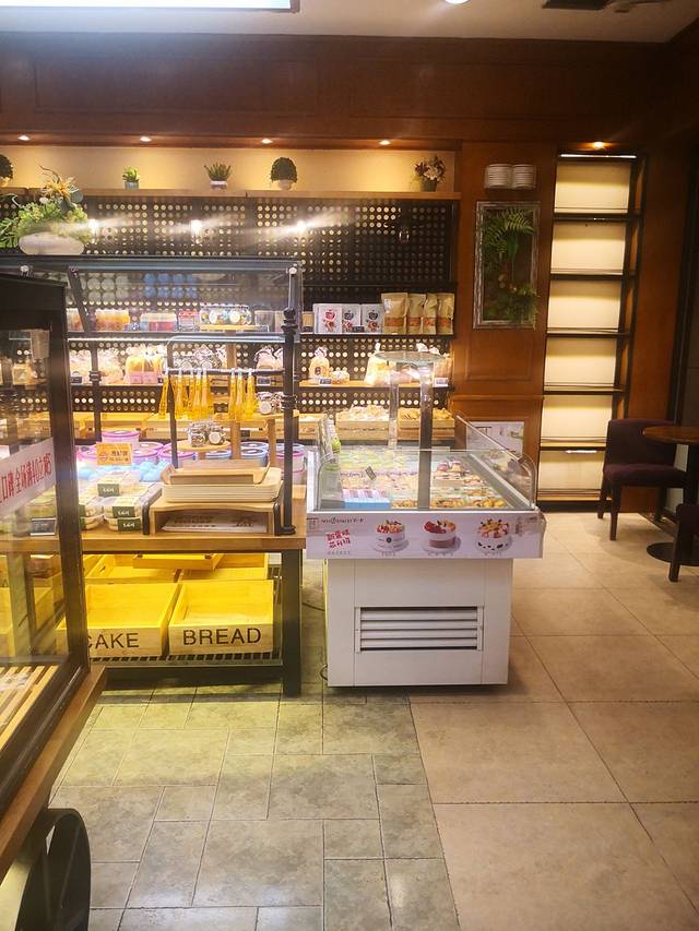 第一炉面包(高专店)