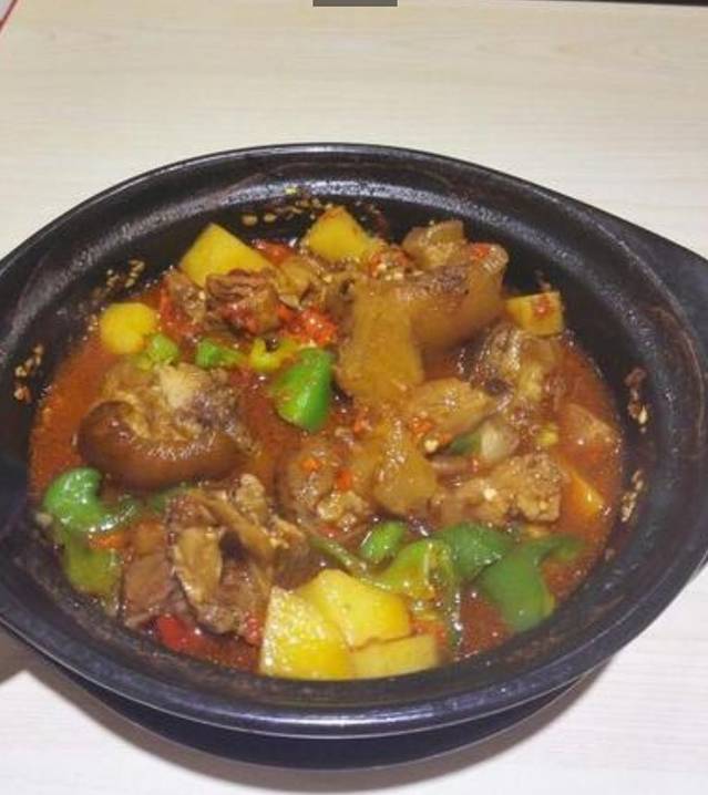 黄焖鸡米饭(八分店)