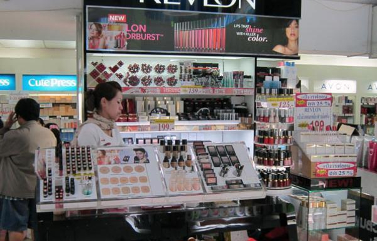 Win Cosmetics Warorot Market