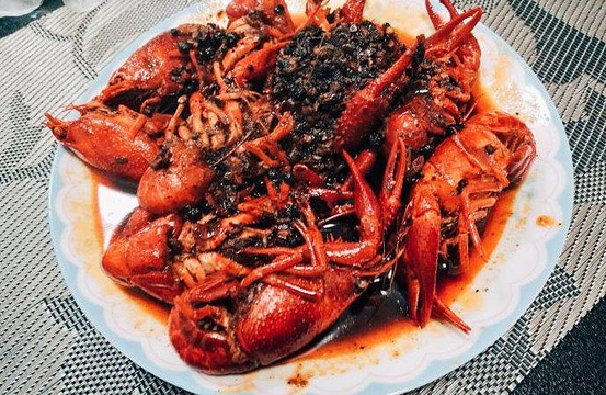 新欢海鲜坊(巽寮热卖海鲜签到店)旅游景点图片