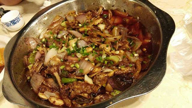 勇记干锅居(德阳店)