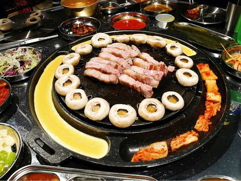 马场洞肉铺(二经街店)