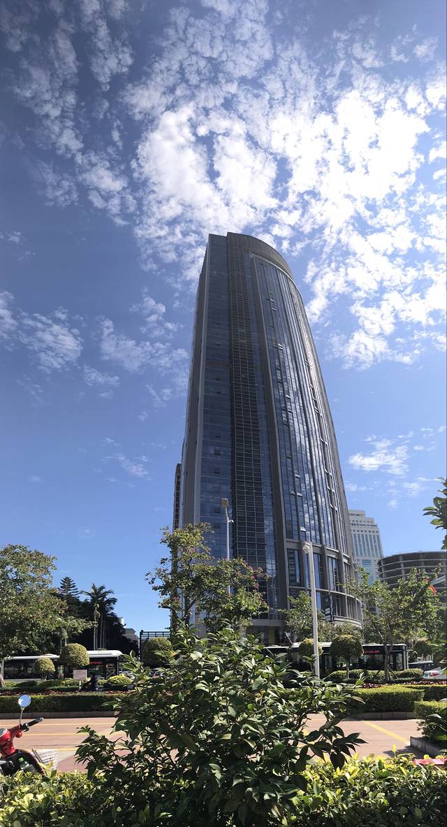 南益广场购物中心