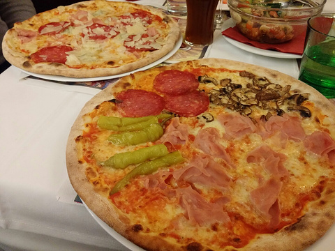 Ristorante Pizzeria RIVA的图片