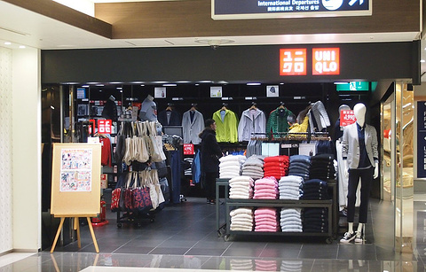 优衣库（关西国际机场1号航站楼3层店）的图片