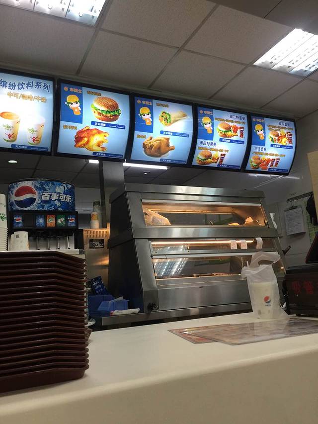 华莱士·全鸡汉堡(后花店)