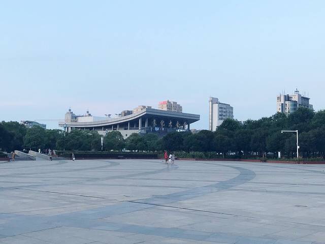 德兴服务区餐厅