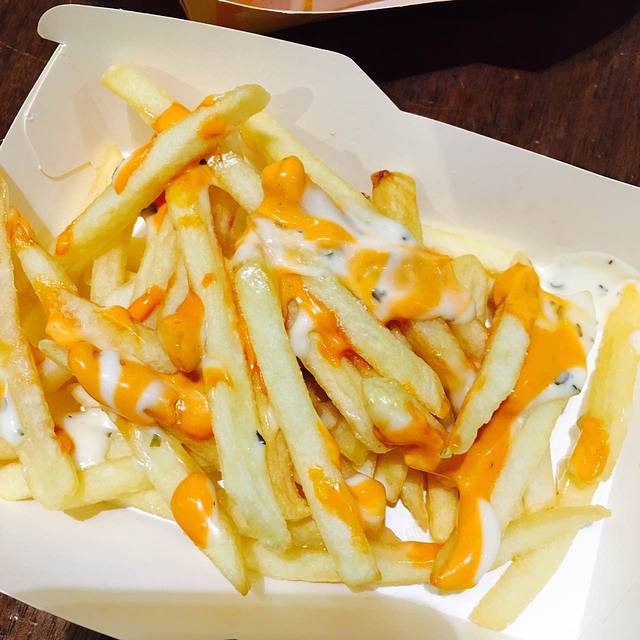 麦当劳(越洋广场店)