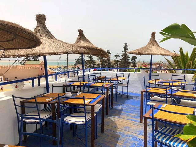 TAROS CAFE RESTAURANT