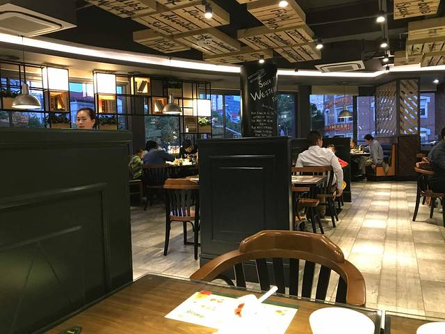 豪享来中西餐厅(南汇店)