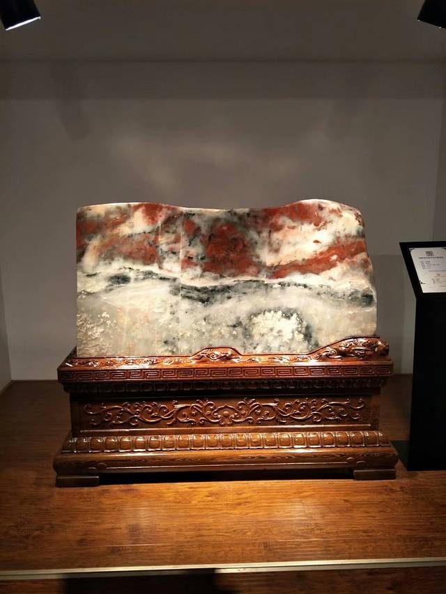 桂林鸡血玉博物馆