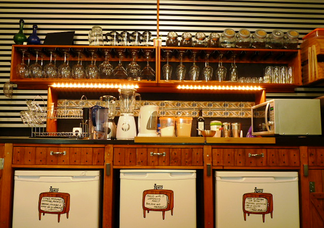 Estamine art food drink